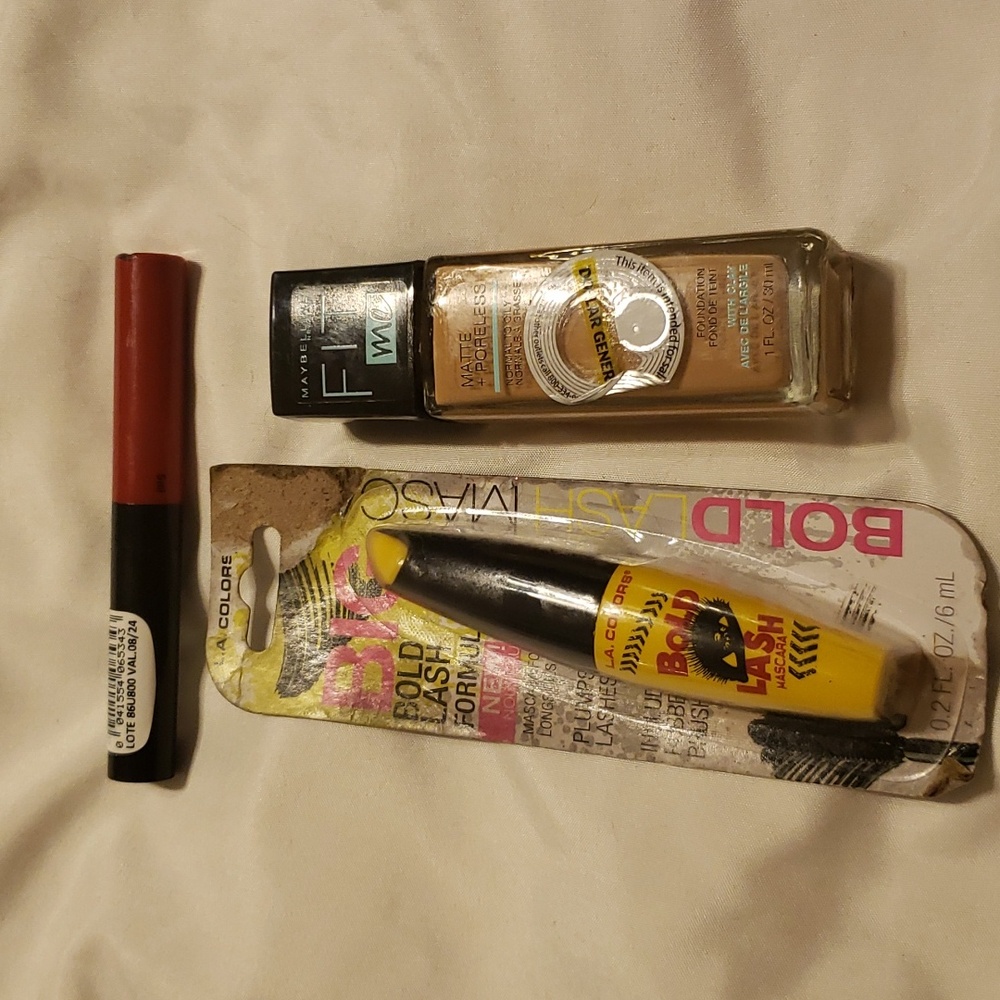 Nwt 3 pc Maybelline and L.A colors